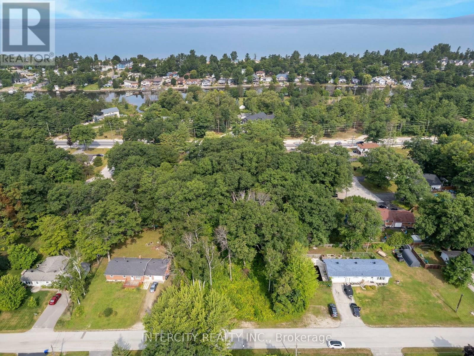 76 ANTIGUA DRIVE Image 1