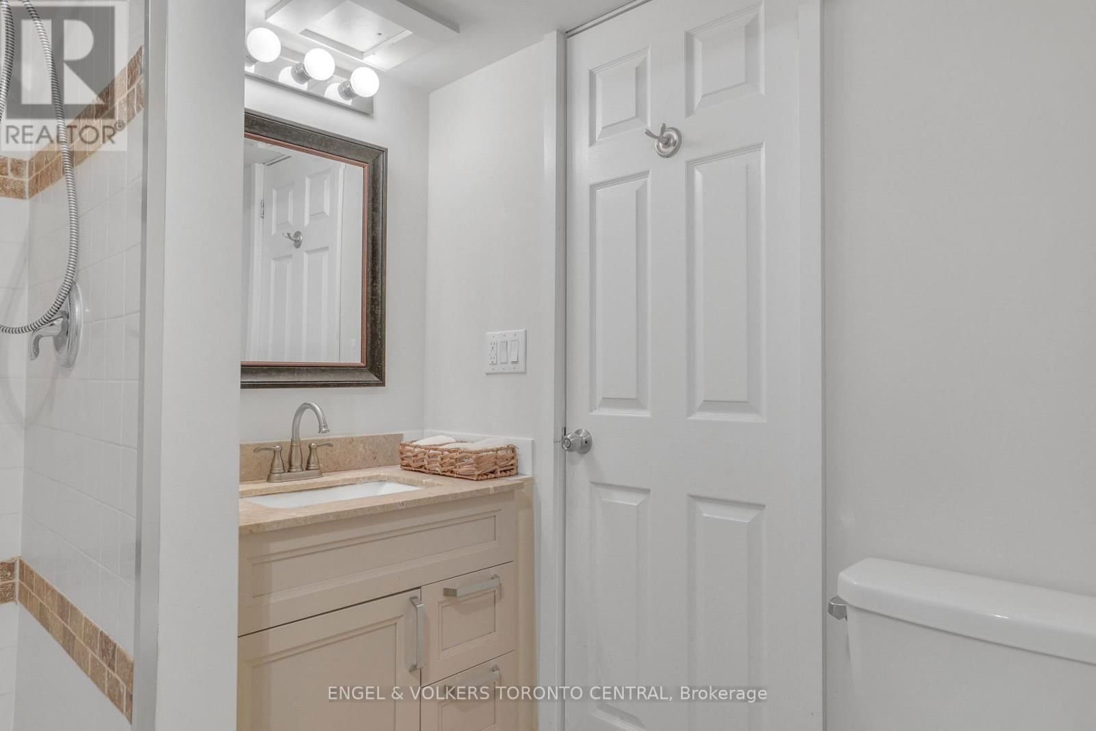 192 EDGEHILL DRIVE Image 10