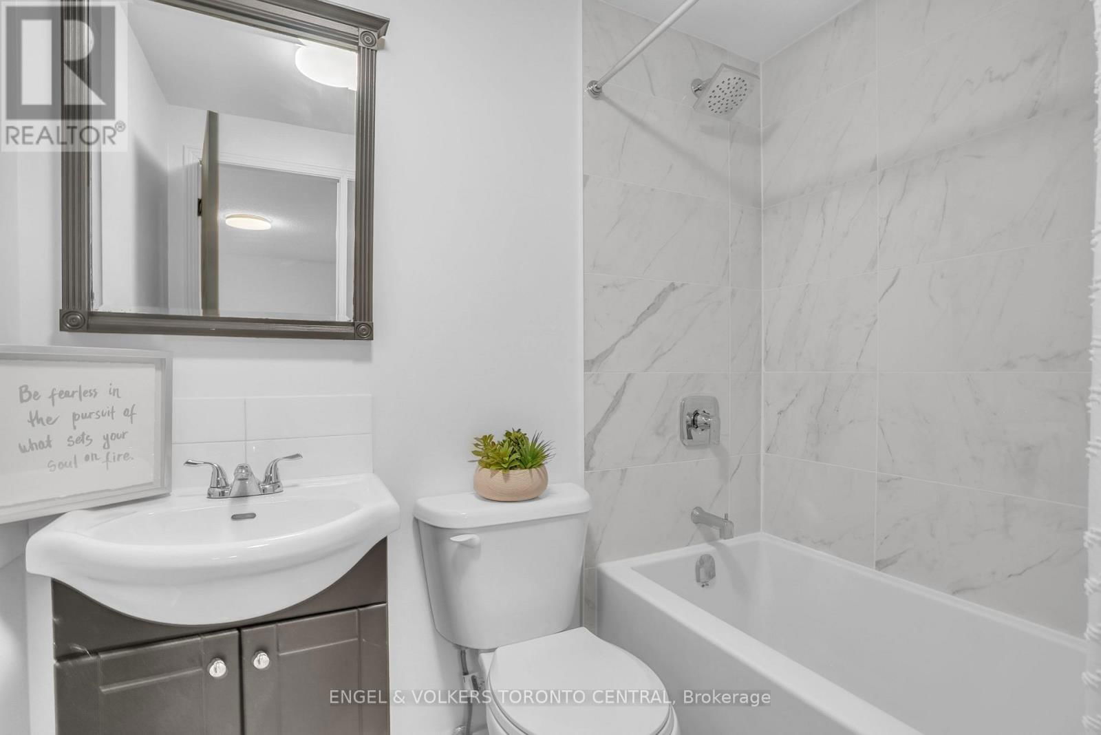 192 EDGEHILL DRIVE Image 33