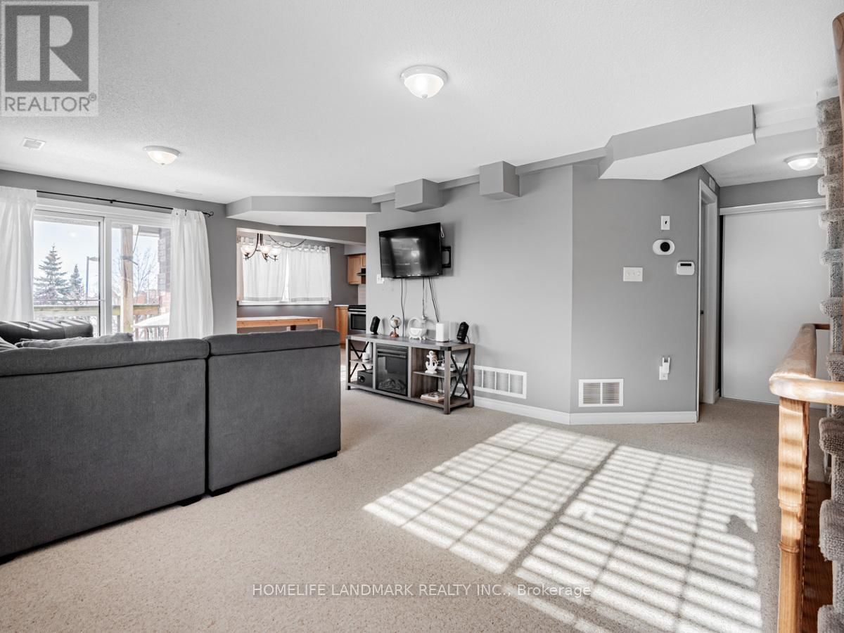 2 - 95 GOODWIN DRIVE Image 11