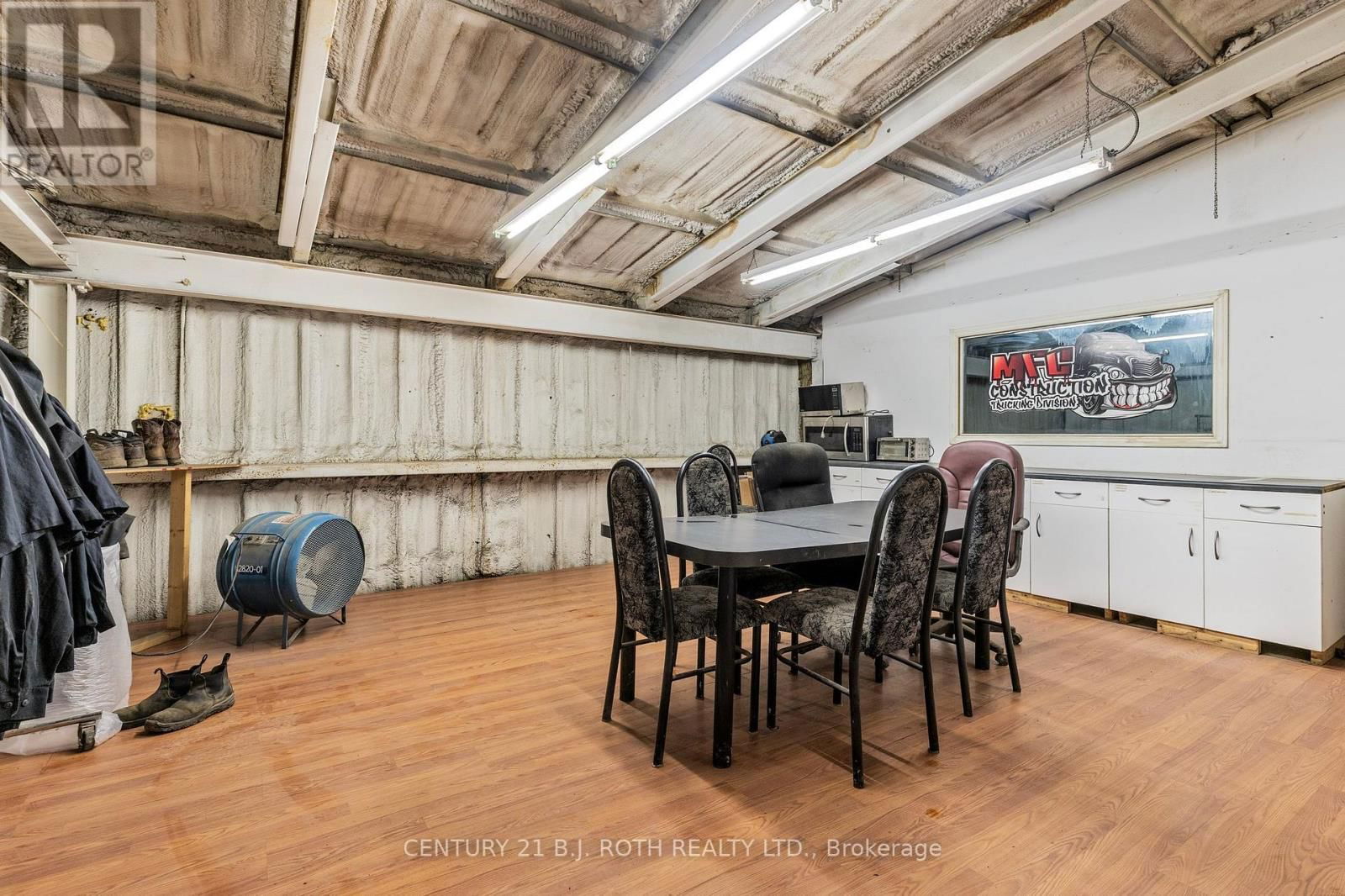 9 FERNDALE DRIVE NORTH Image 34