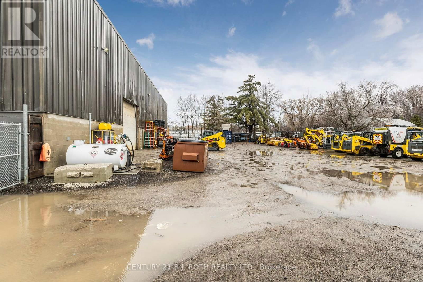 9 FERNDALE DRIVE NORTH Image 38