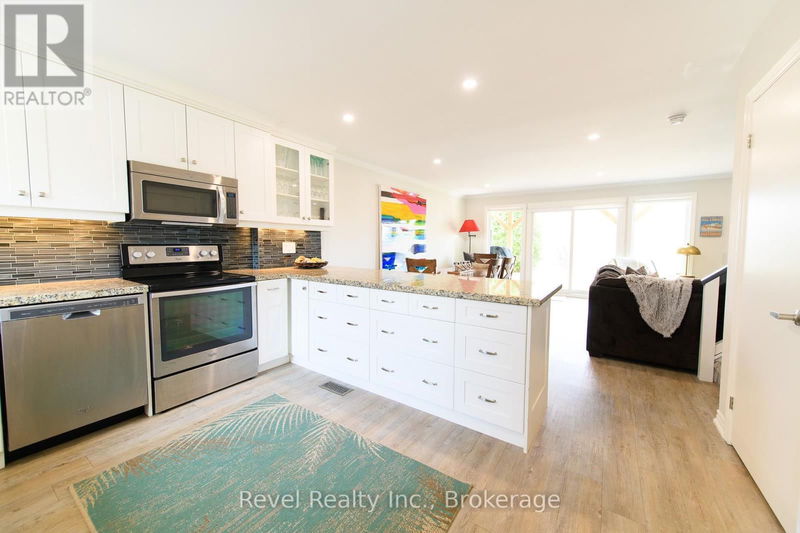 Tertiary Property View