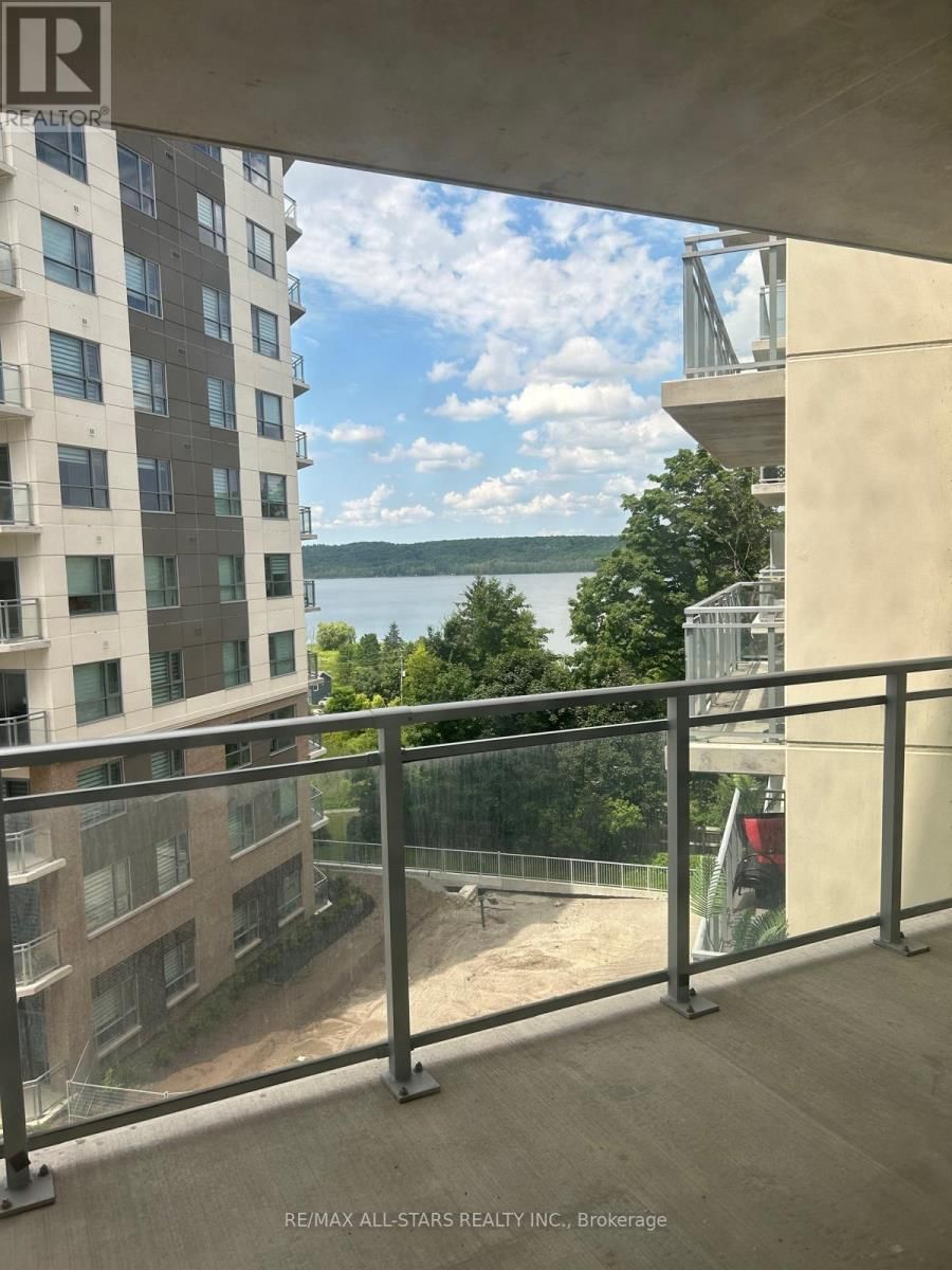601 - 58 LAKESIDE TERRACE Image 16