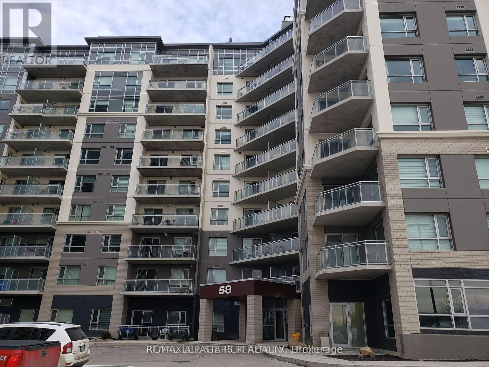 601 - 58 LAKESIDE TERRACE Image 4