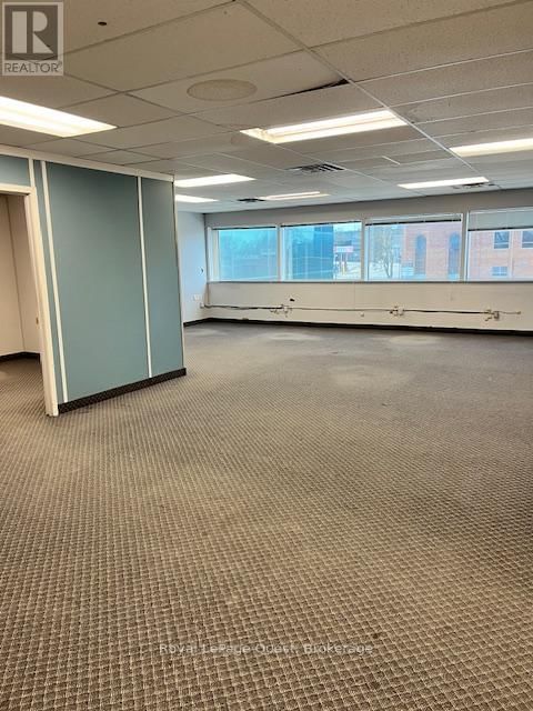 202-203 - 17 COLBORNE STREET EAST Image 5