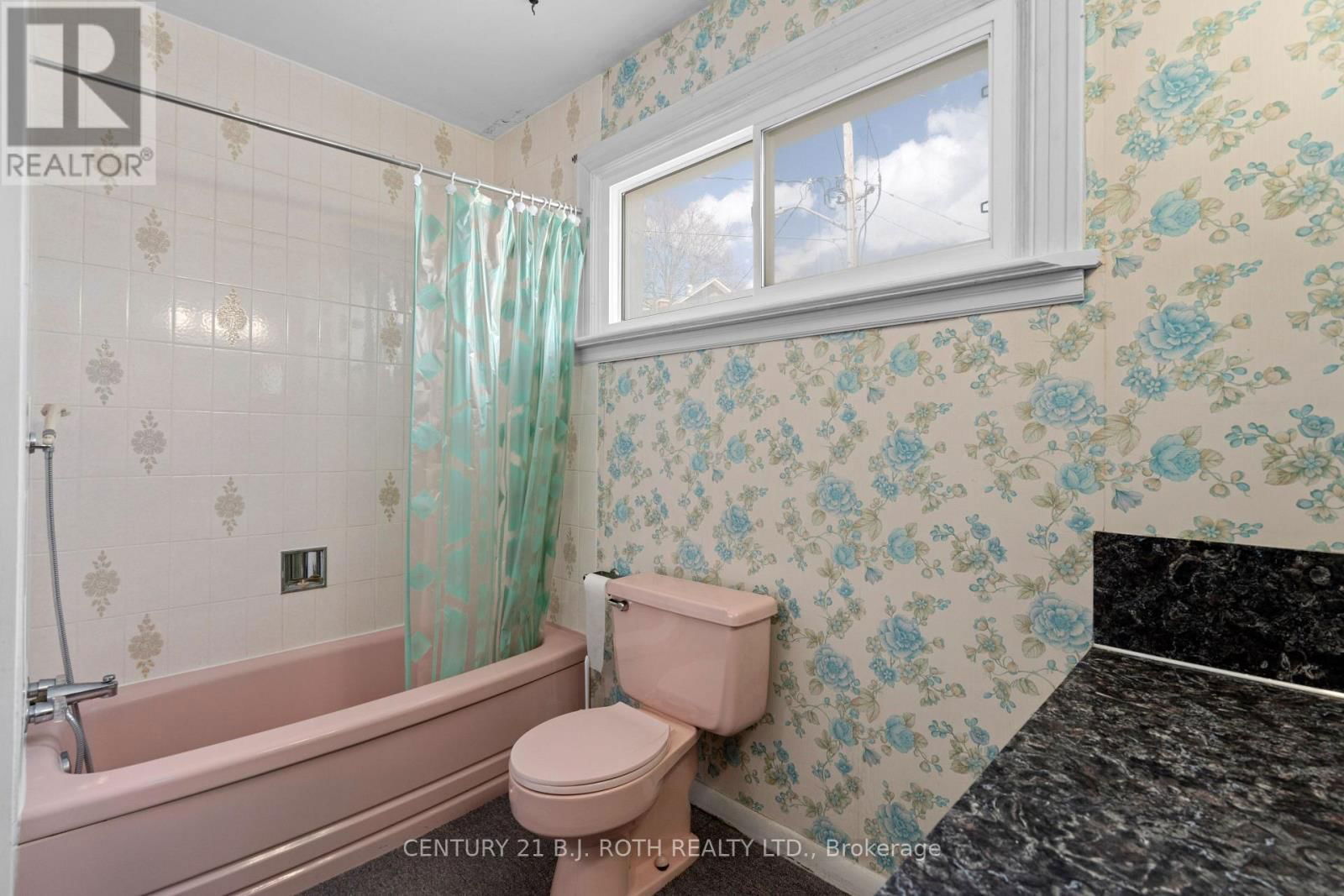 57 NOTTAWASAGA STREET Image 12