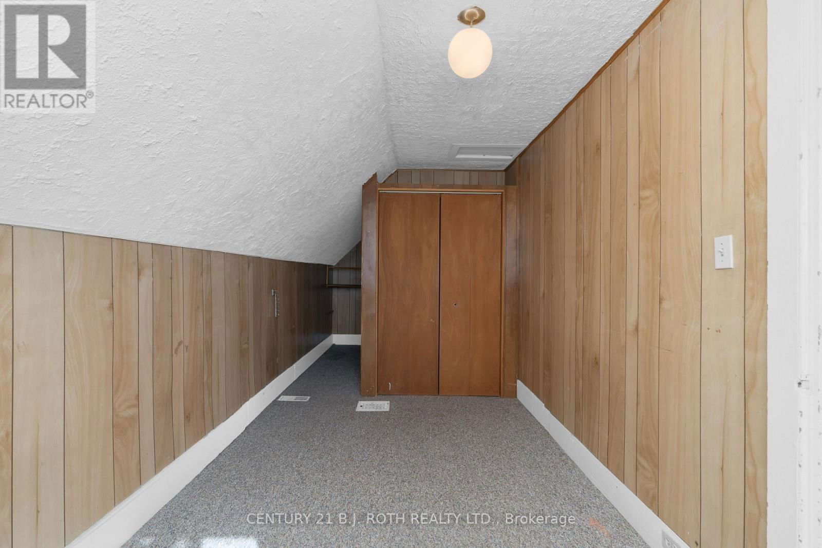 57 NOTTAWASAGA STREET Image 25