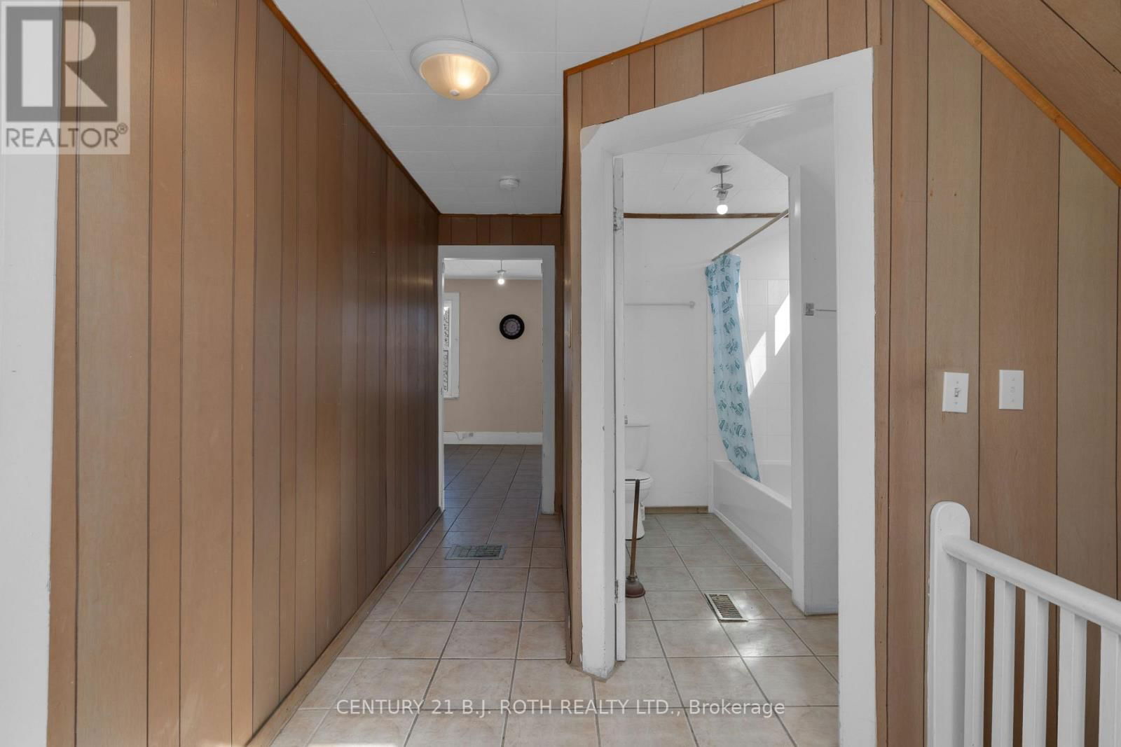 57 NOTTAWASAGA STREET Image 26
