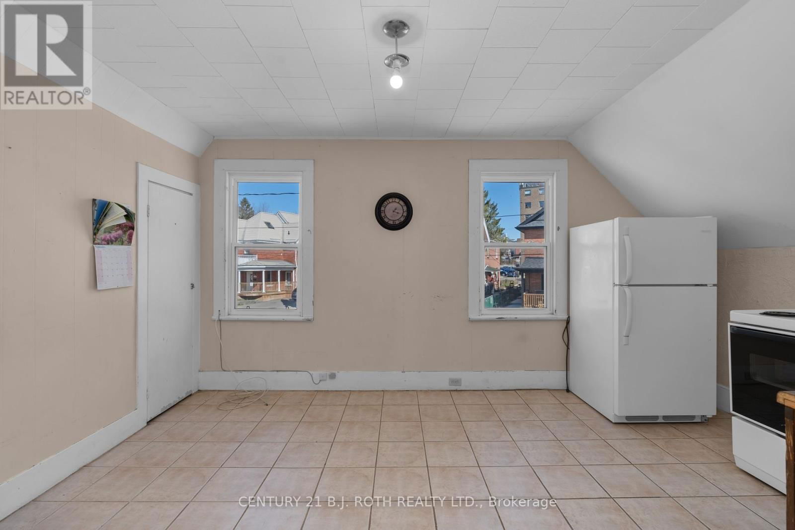 57 NOTTAWASAGA STREET Image 29