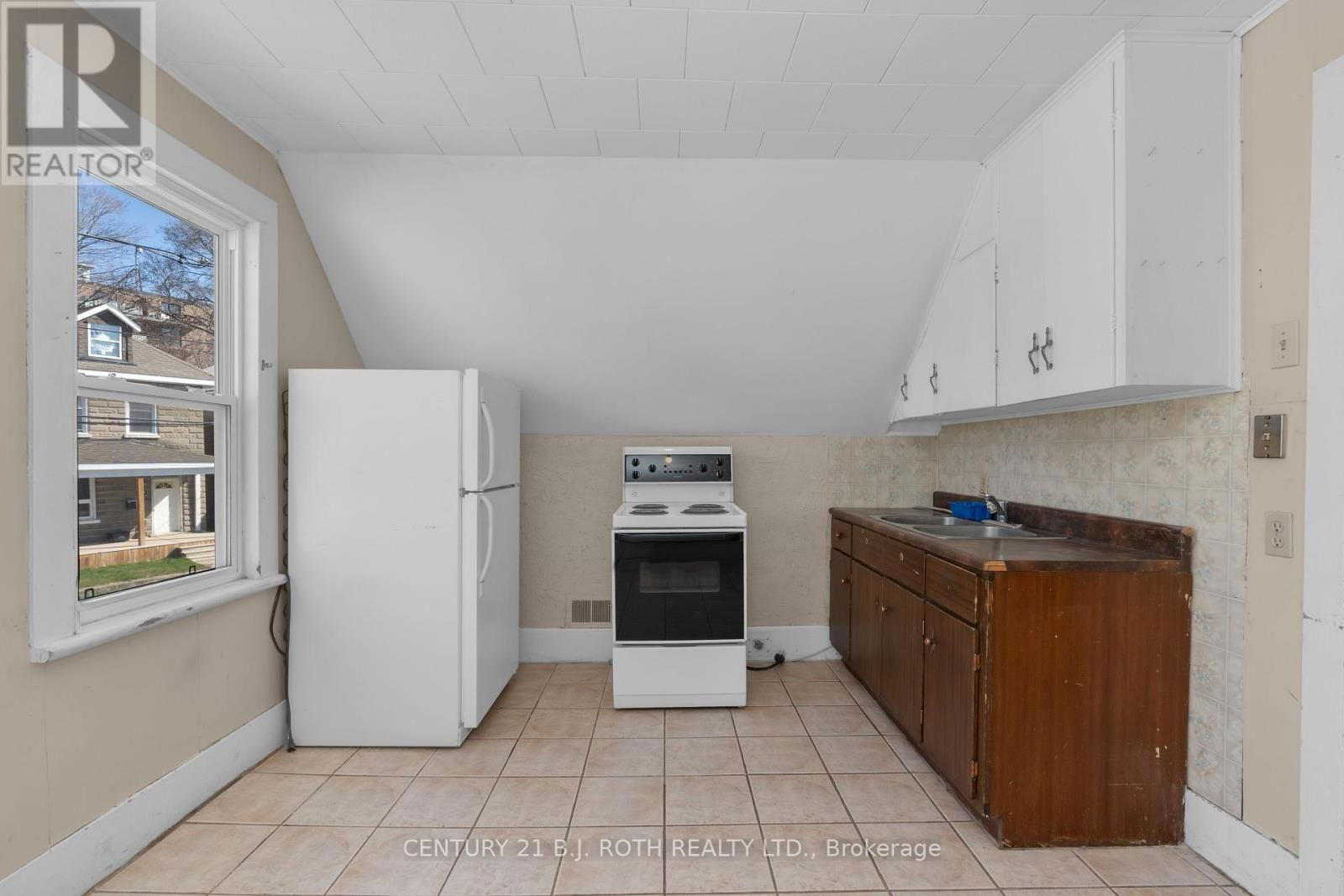 57 NOTTAWASAGA STREET Image 31