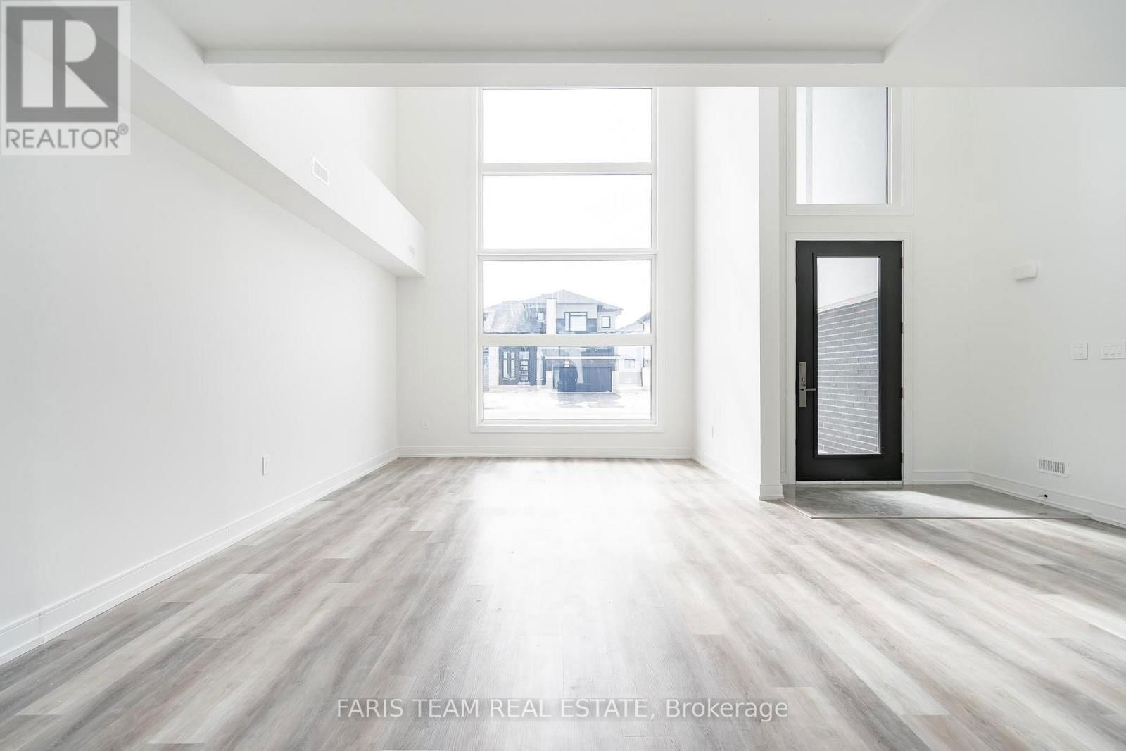 3775 SUNBANK CRESCENT Image 10