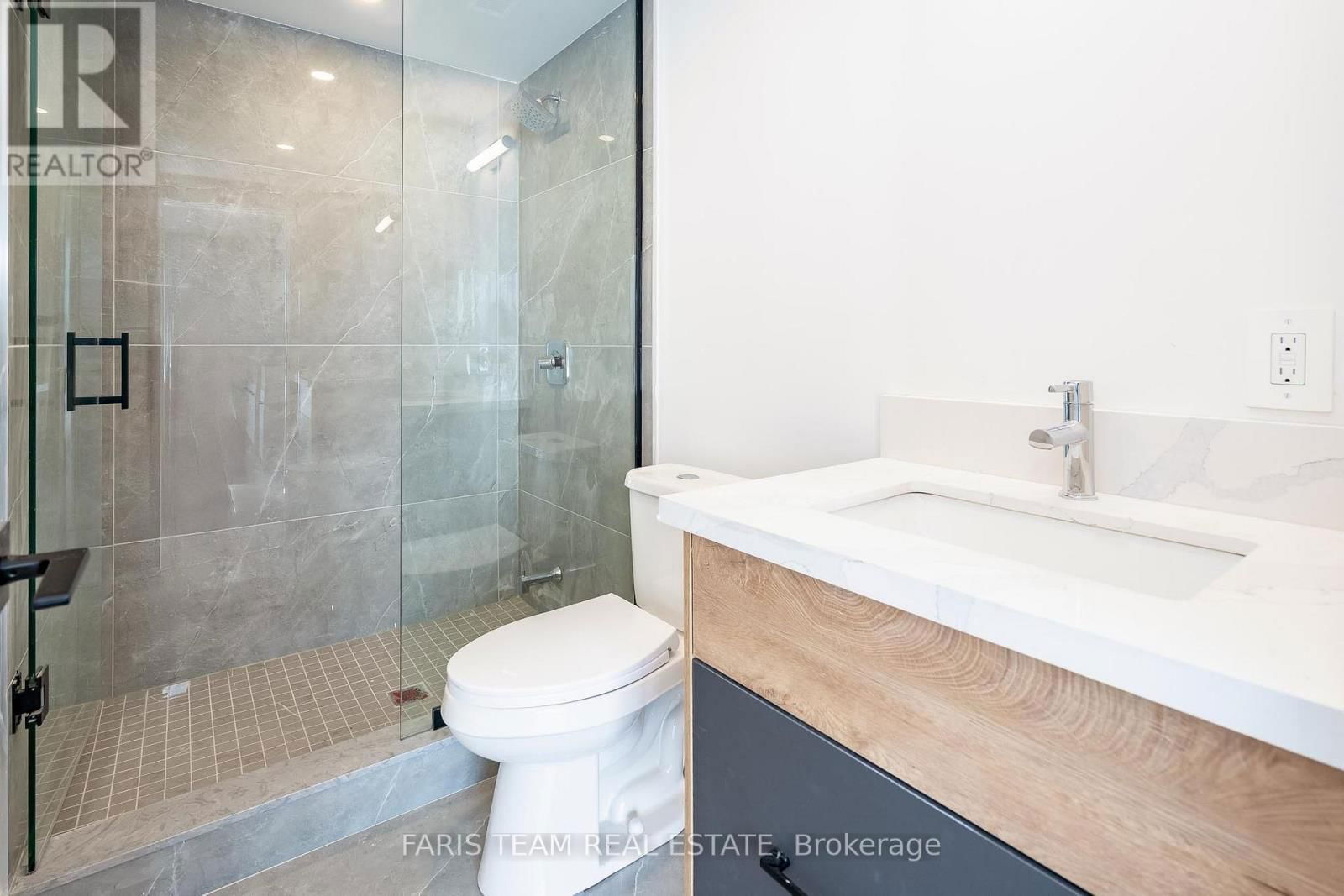 3775 SUNBANK CRESCENT Image 17