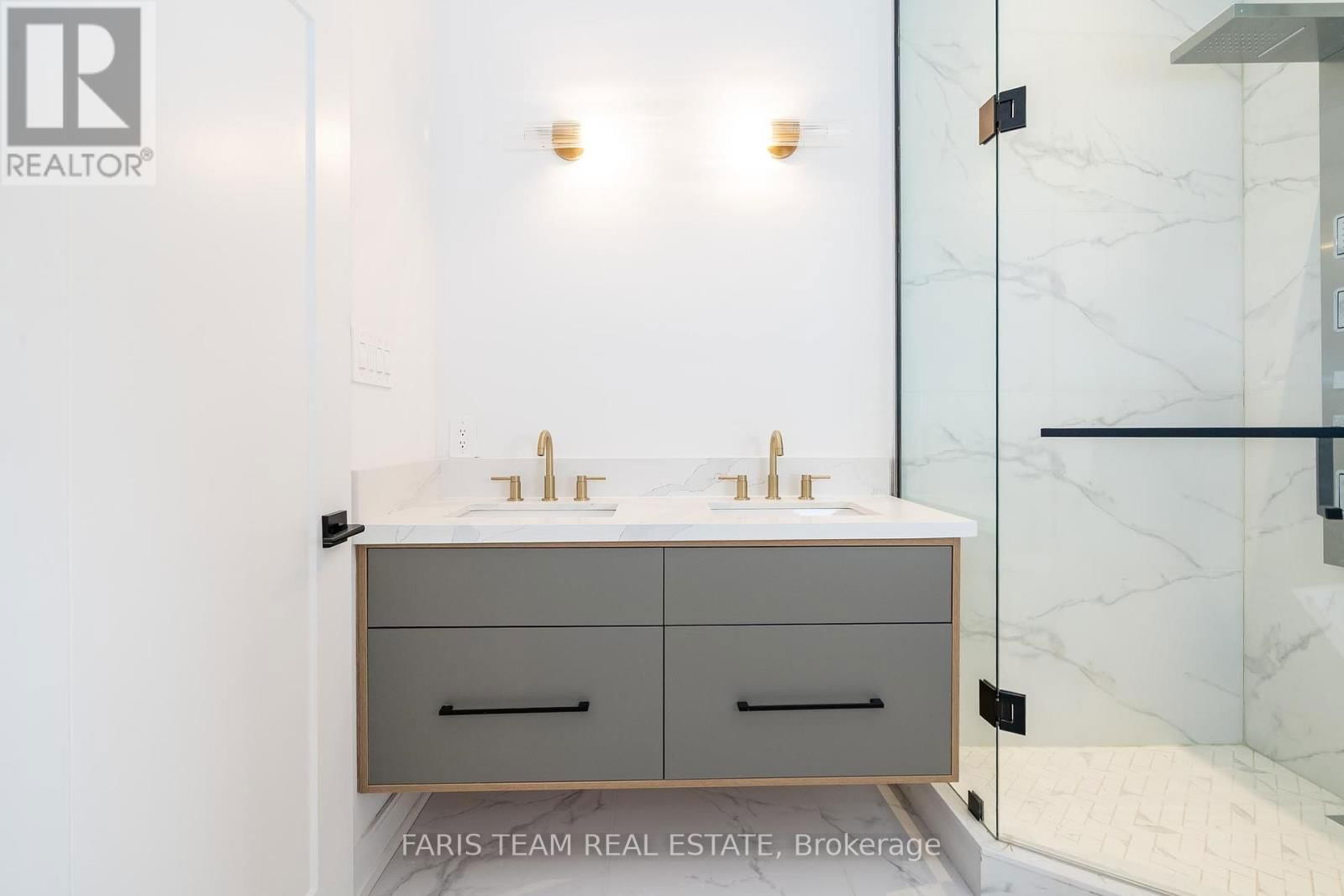 3775 SUNBANK CRESCENT Image 23