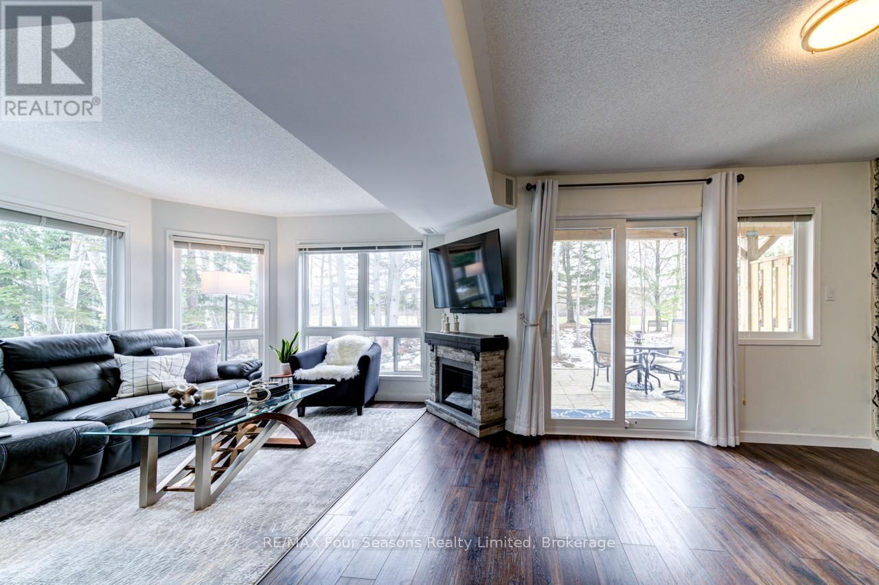 29 - 29 BARKER BOULEVARD Image 15