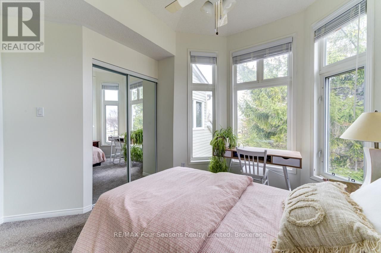 29 - 29 BARKER BOULEVARD Image 32