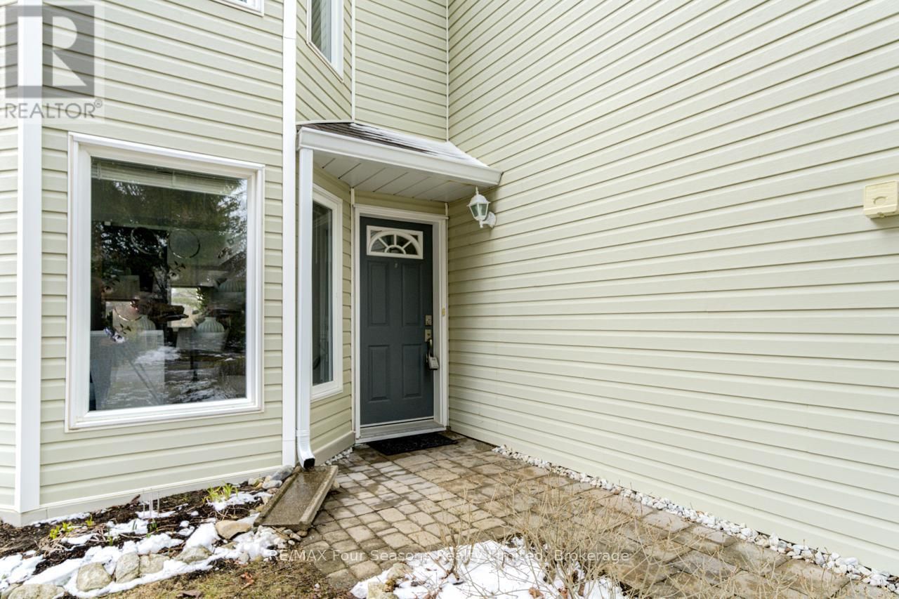29 - 29 BARKER BOULEVARD Image 4