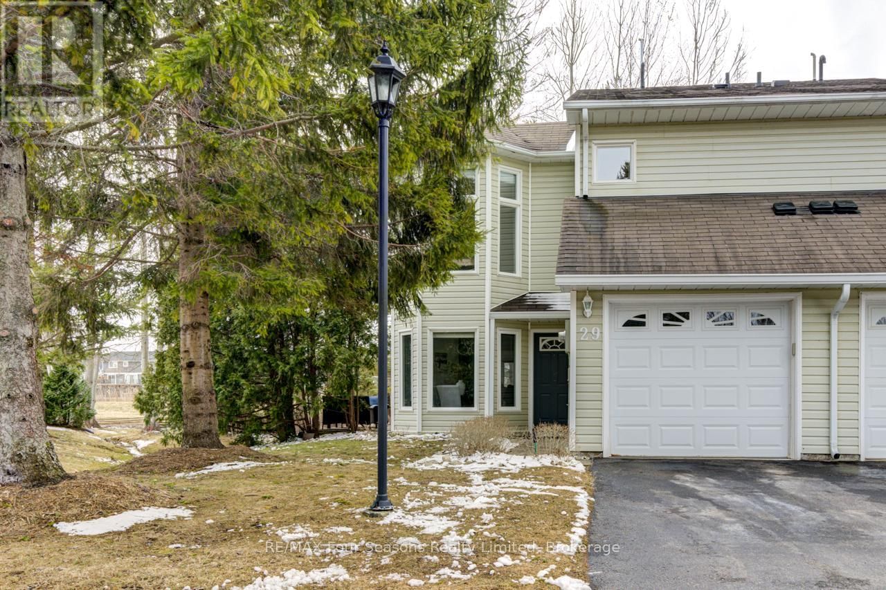 29 - 29 BARKER BOULEVARD Image 47