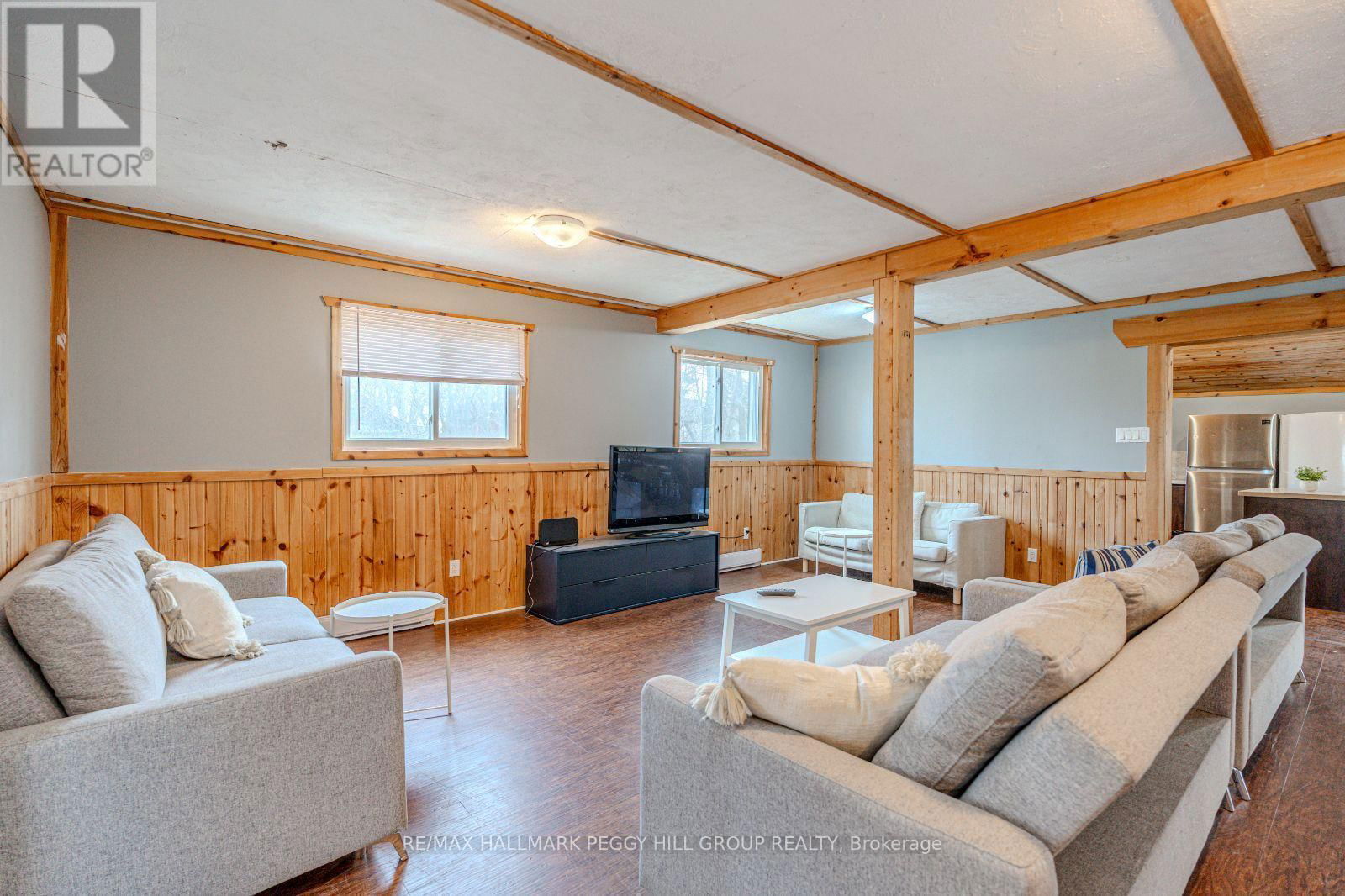 711 MOSLEY STREET Image 8