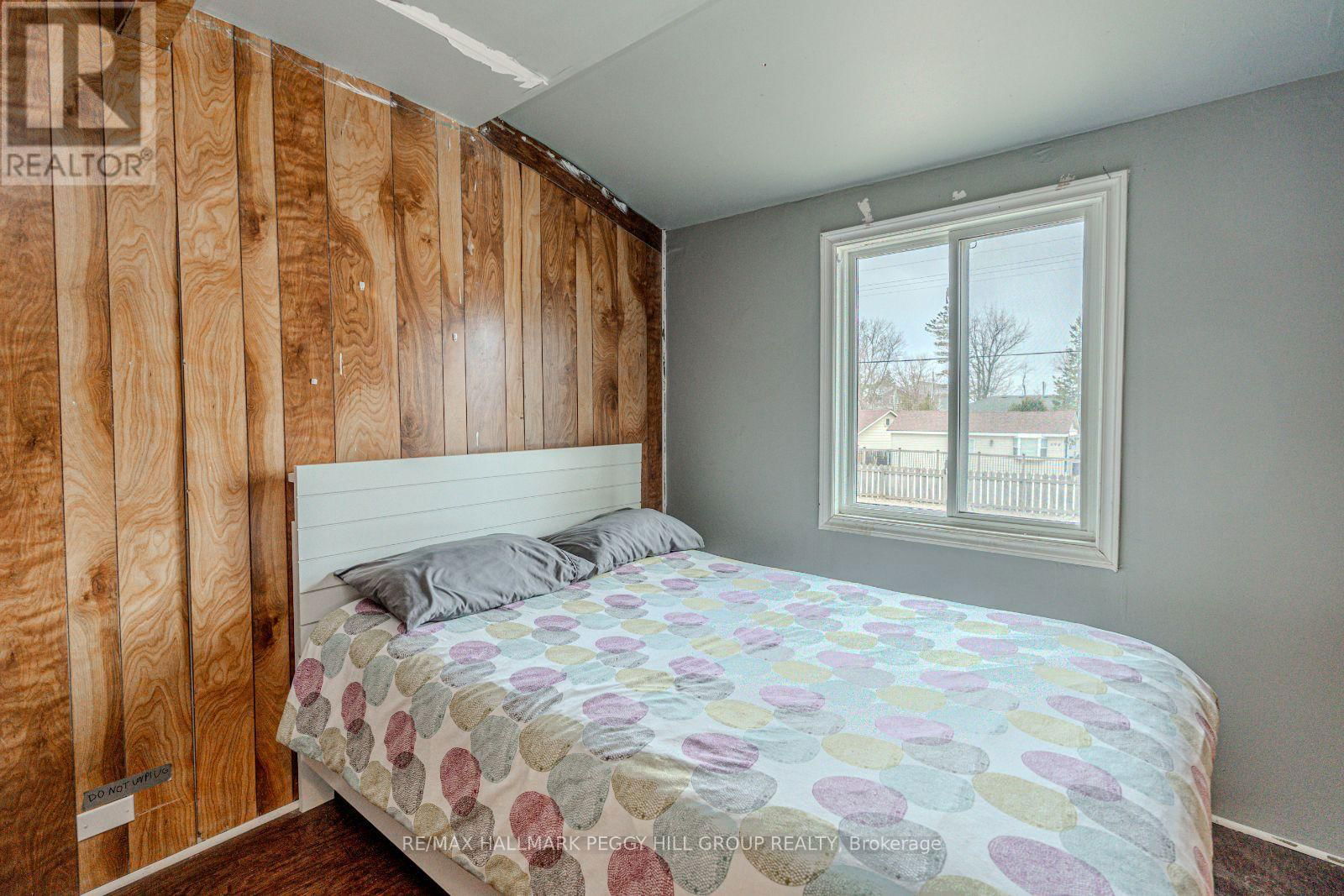 711 MOSLEY STREET Image 9