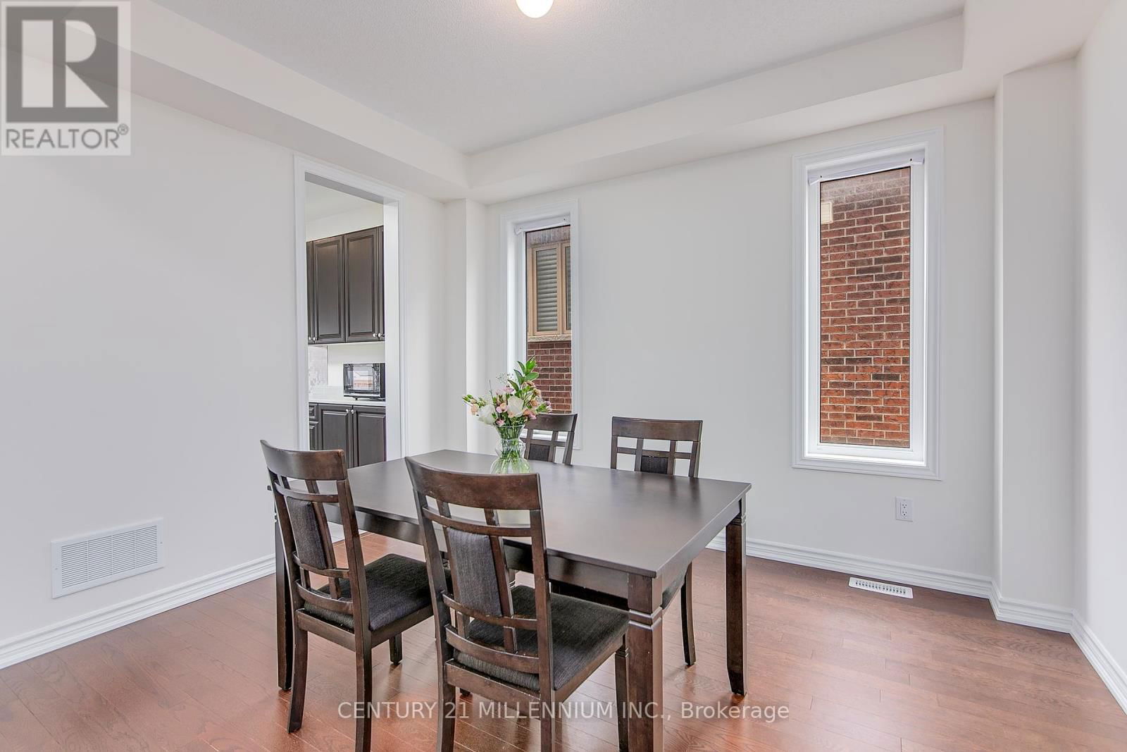 79 RUGMAN CRESCENT Image 10