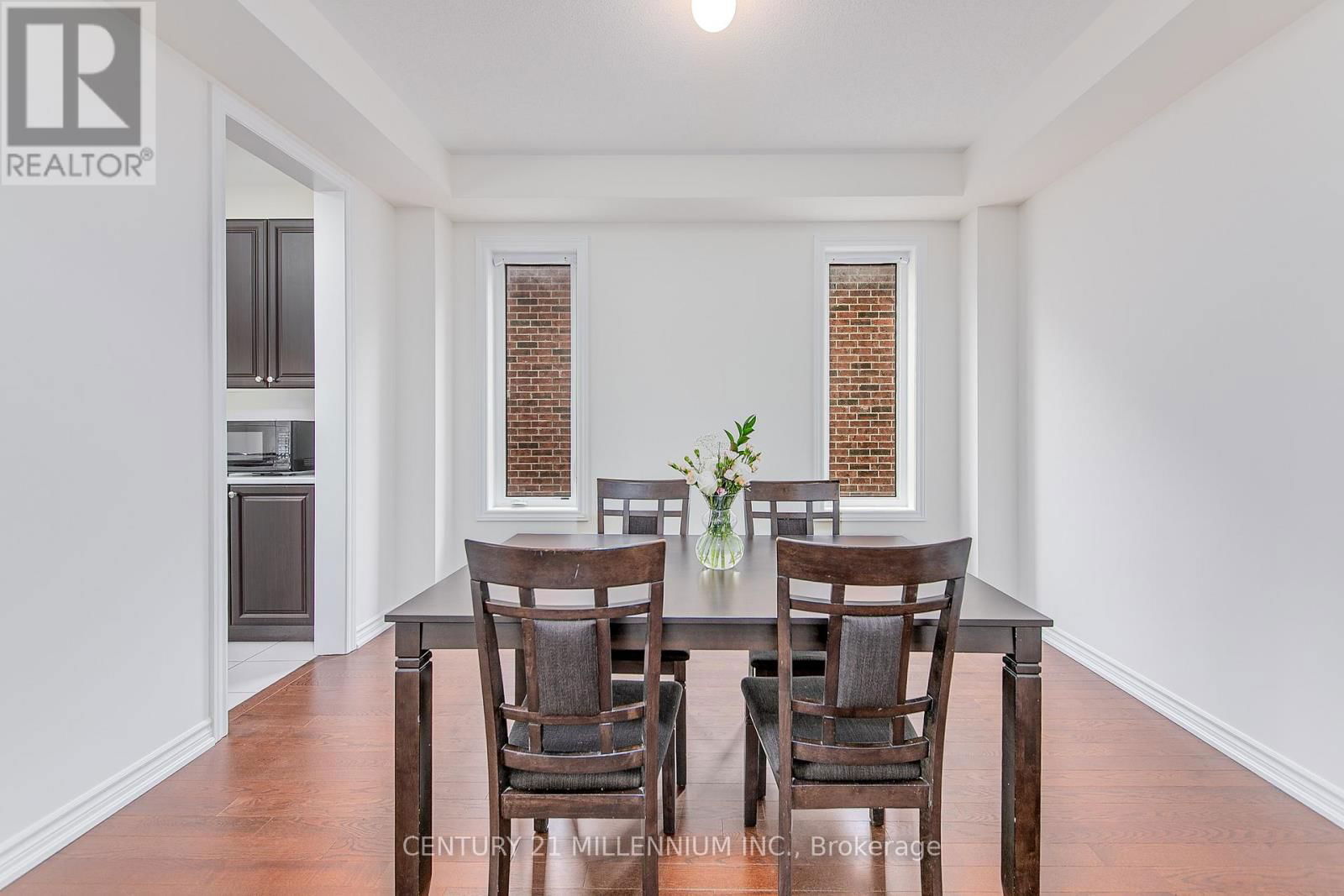 79 RUGMAN CRESCENT Image 11