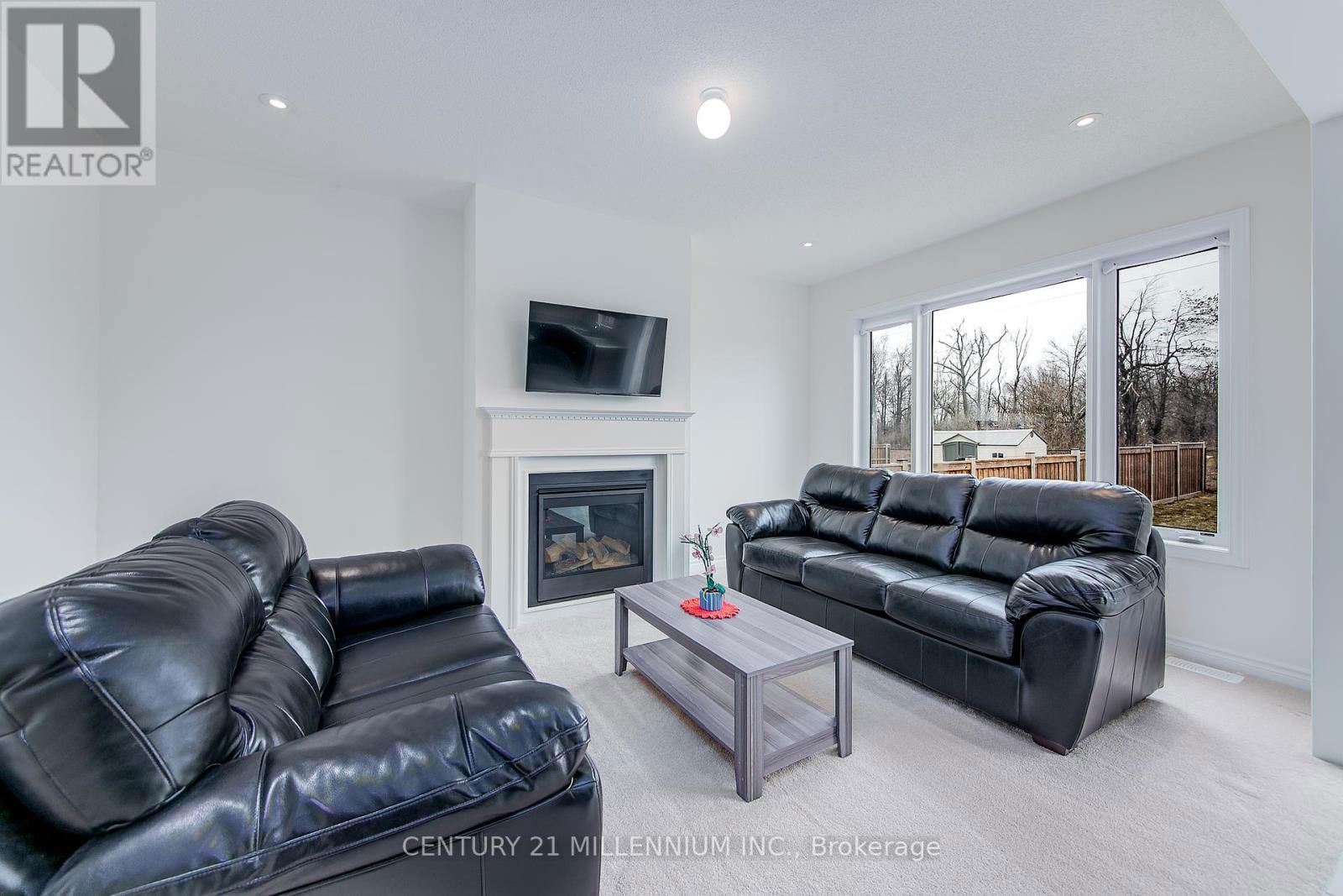79 RUGMAN CRESCENT Image 20