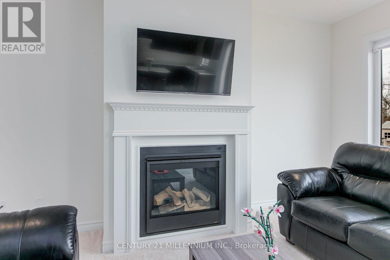 79 RUGMAN CRESCENT Image 22