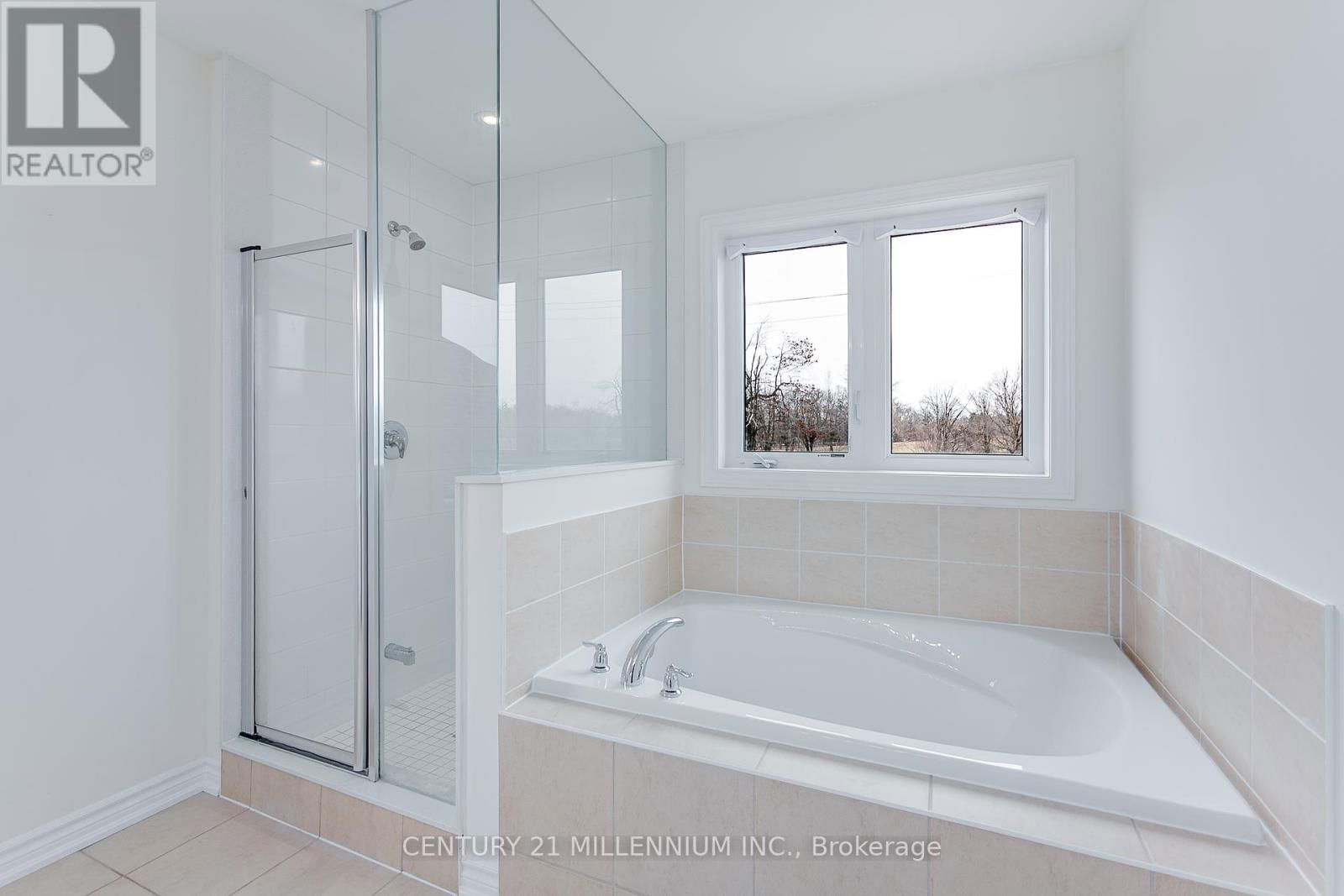79 RUGMAN CRESCENT Image 31