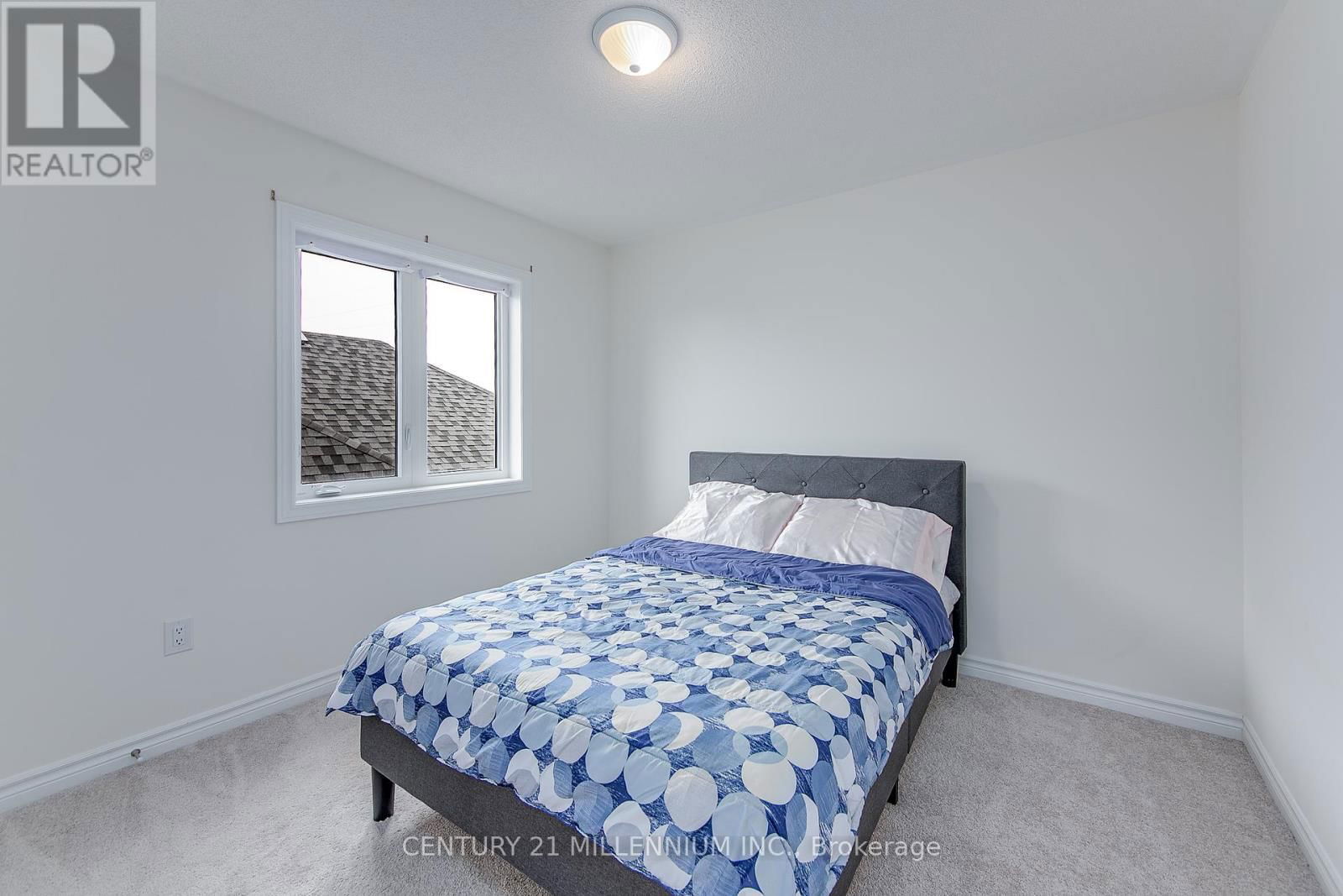 79 RUGMAN CRESCENT Image 33