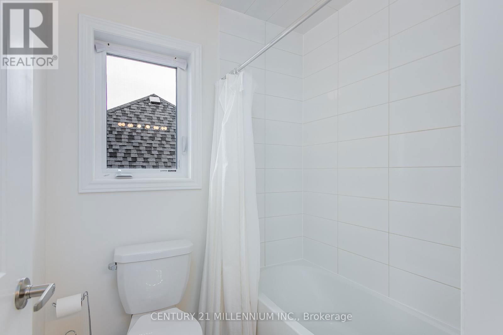 79 RUGMAN CRESCENT Image 36