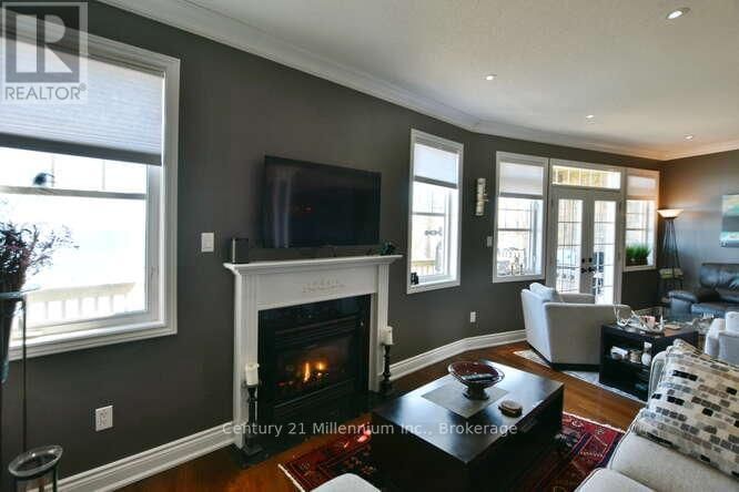 10 BOARDWALK AVENUE Image 10