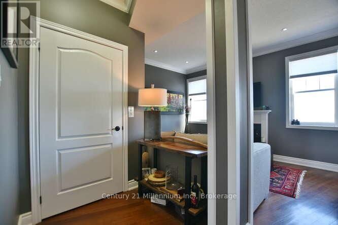 10 BOARDWALK AVENUE Image 17