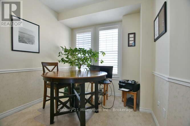 10 BOARDWALK AVENUE Image 18
