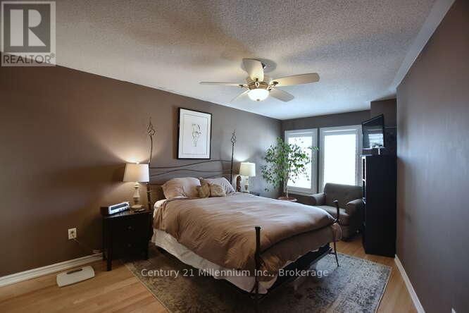 10 BOARDWALK AVENUE Image 21