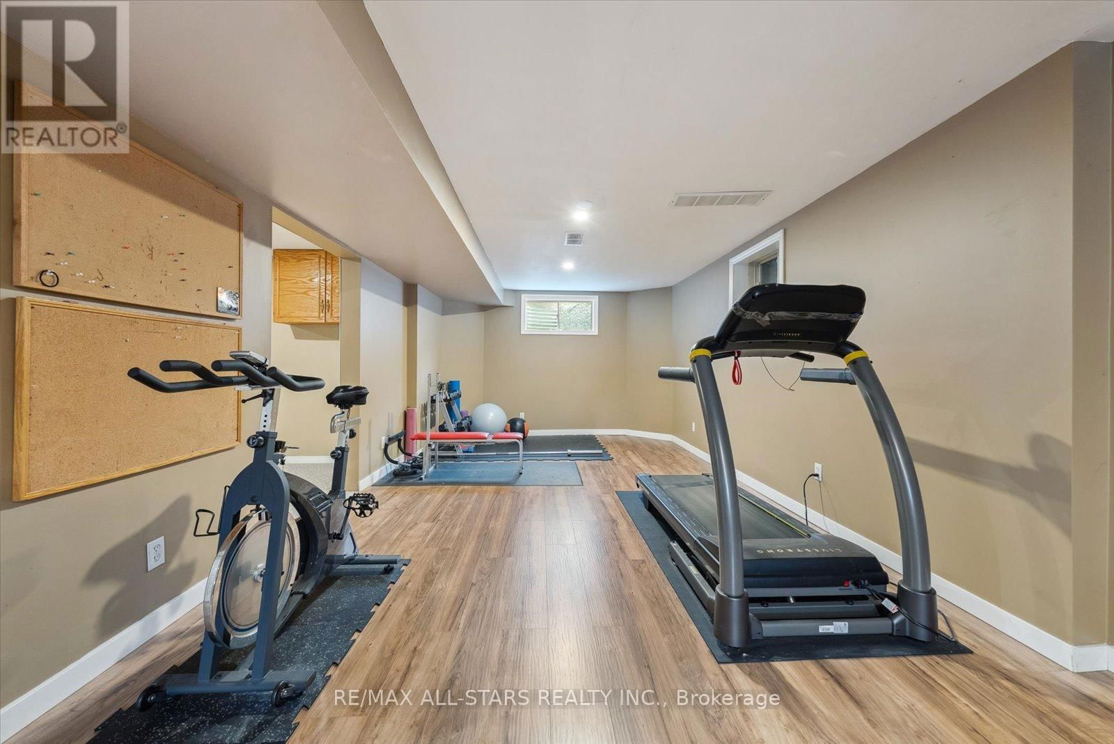 20 MCFADDEN DRIVE Image 37