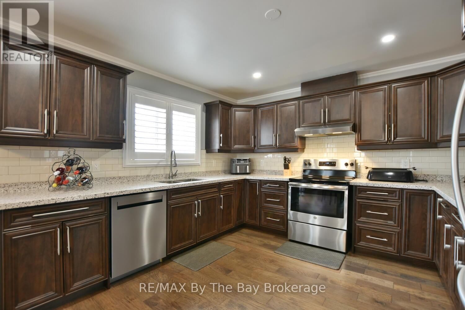 104 61ST STREET SOUTH Image 22