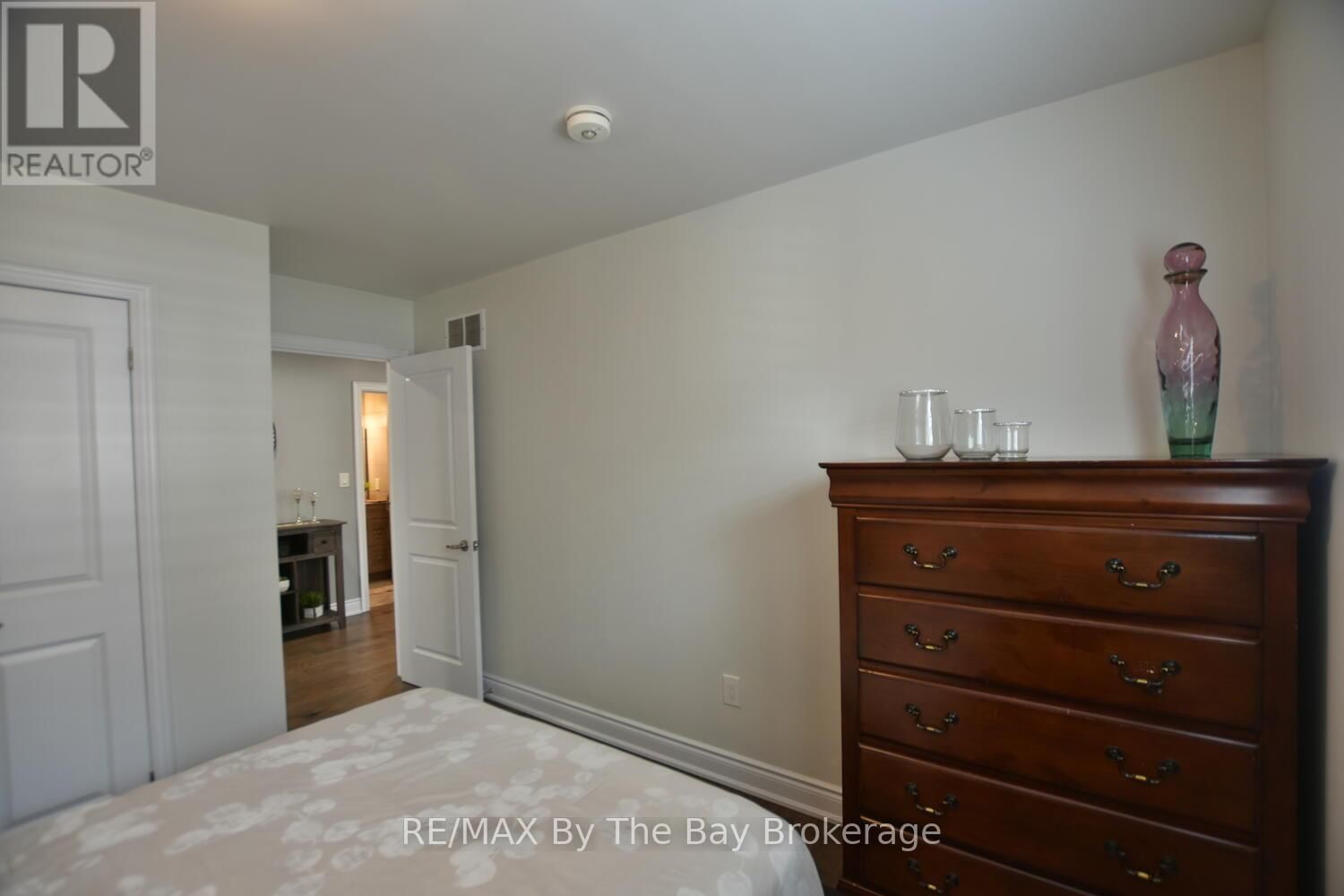 104 61ST STREET SOUTH Image 28