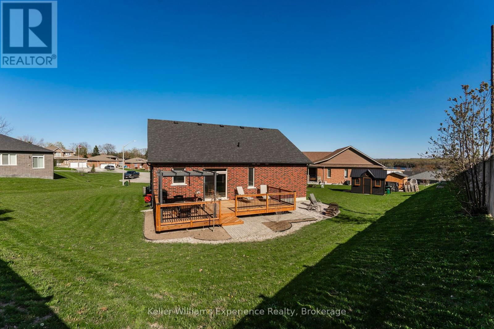 939 STOLLAR PLACE Image 31