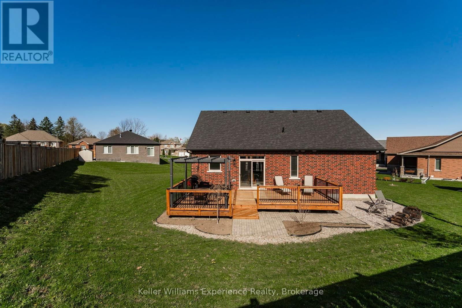 939 STOLLAR PLACE Image 32