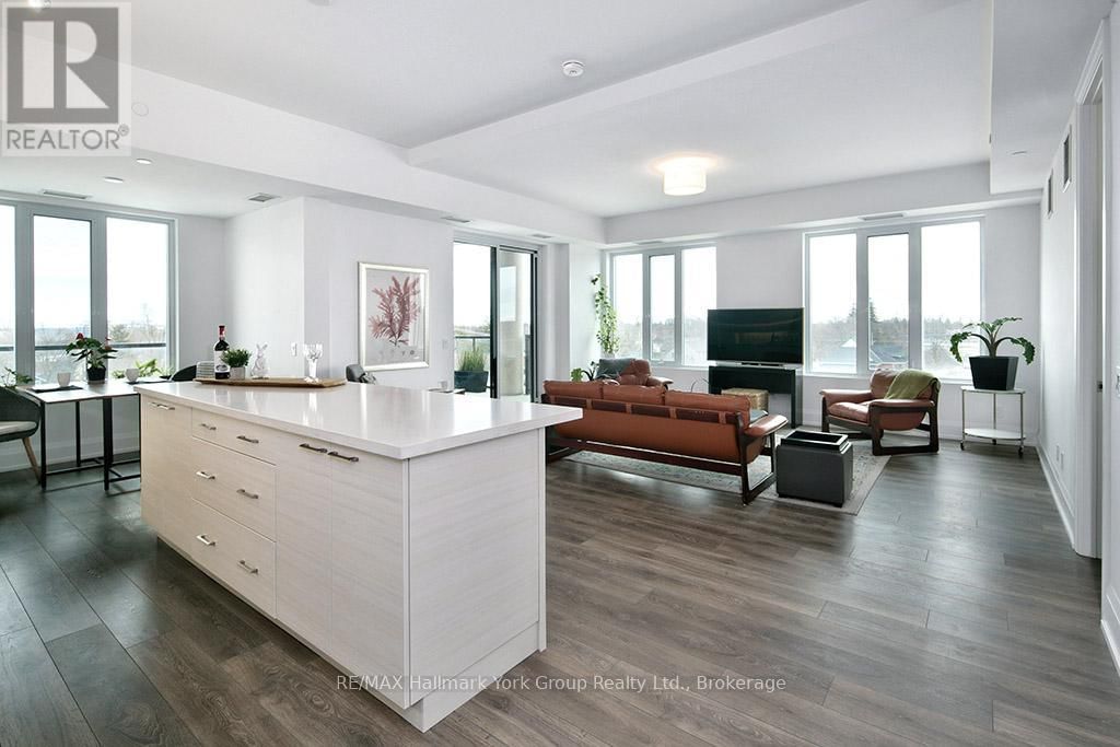 505 - 1 HUME STREET Image 1