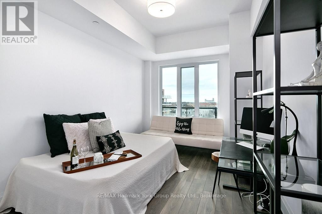 505 - 1 HUME STREET Image 30