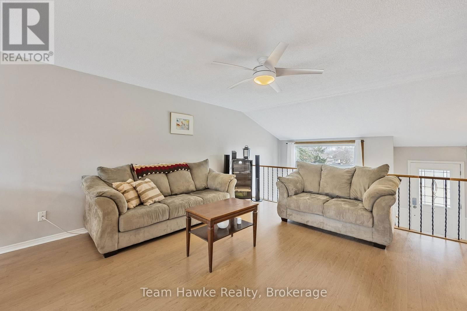 707 ALGONQUIN DRIVE Image 9