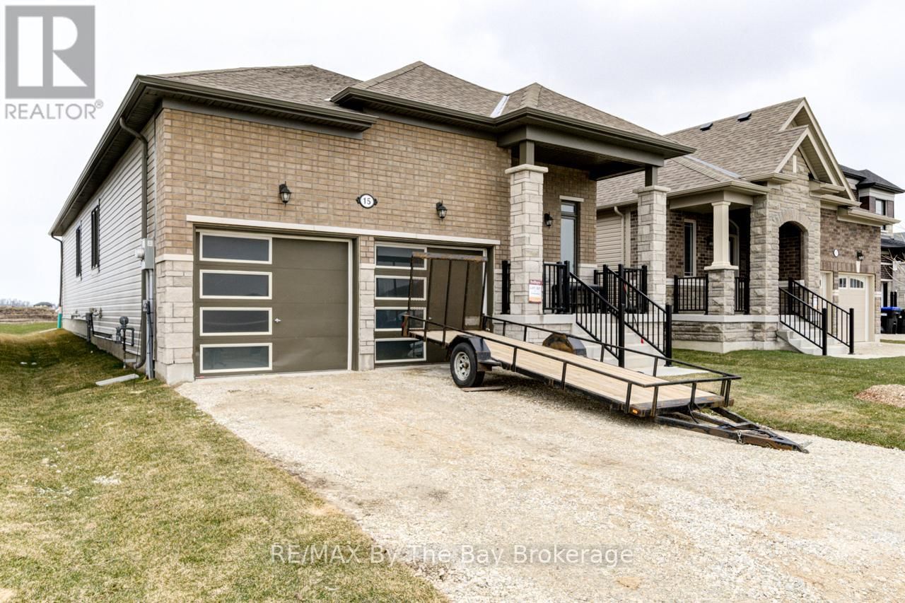 15 UNION BOULEVARD Image 2