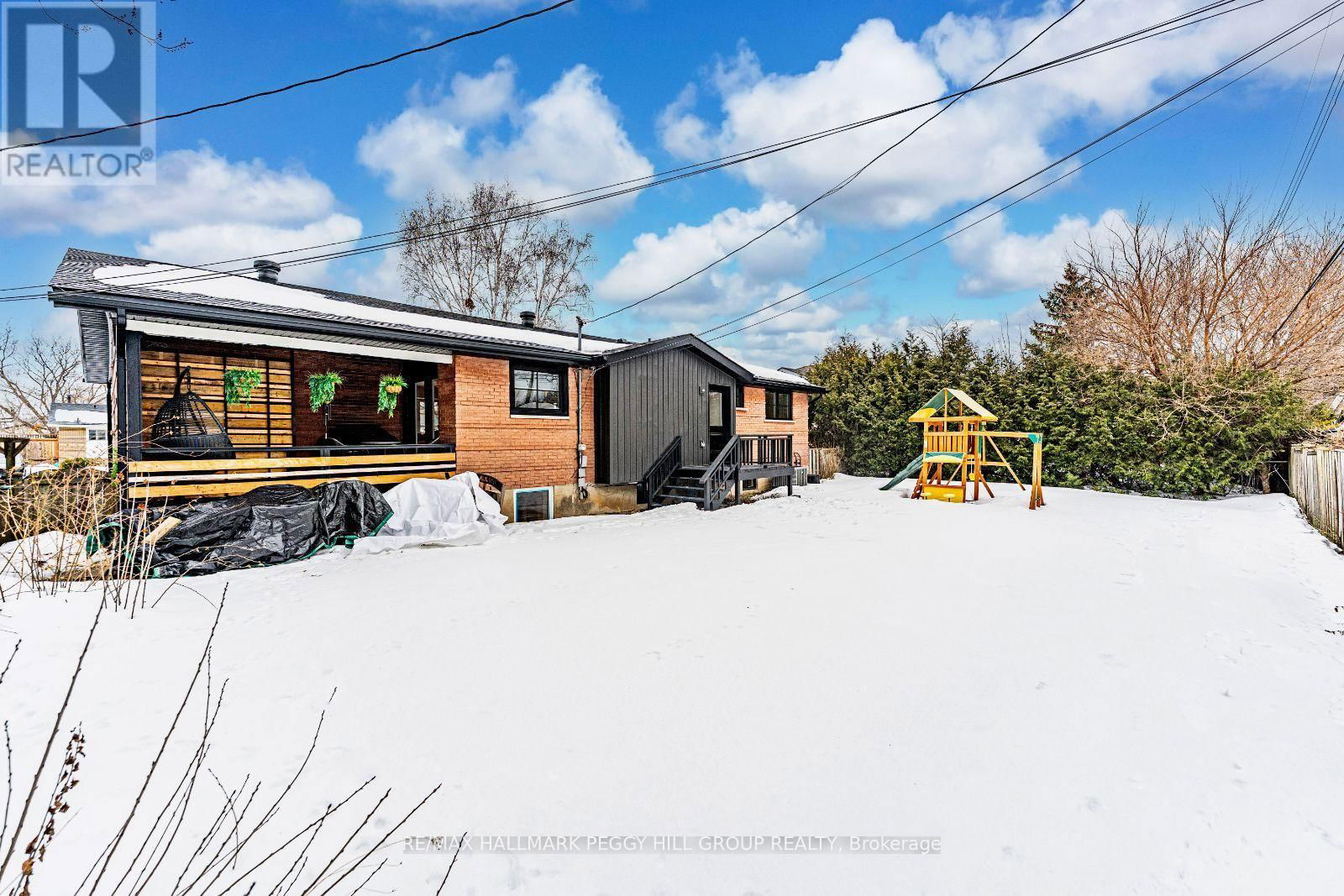 18 DICKSON ROAD Image 27