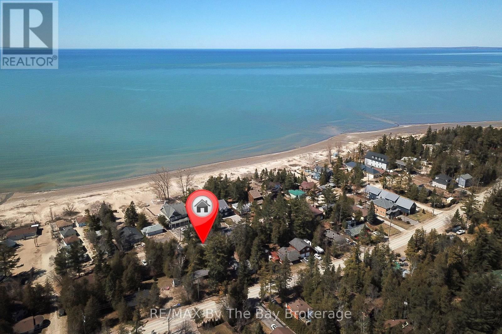 465 BLUEWATER LANE Image 2