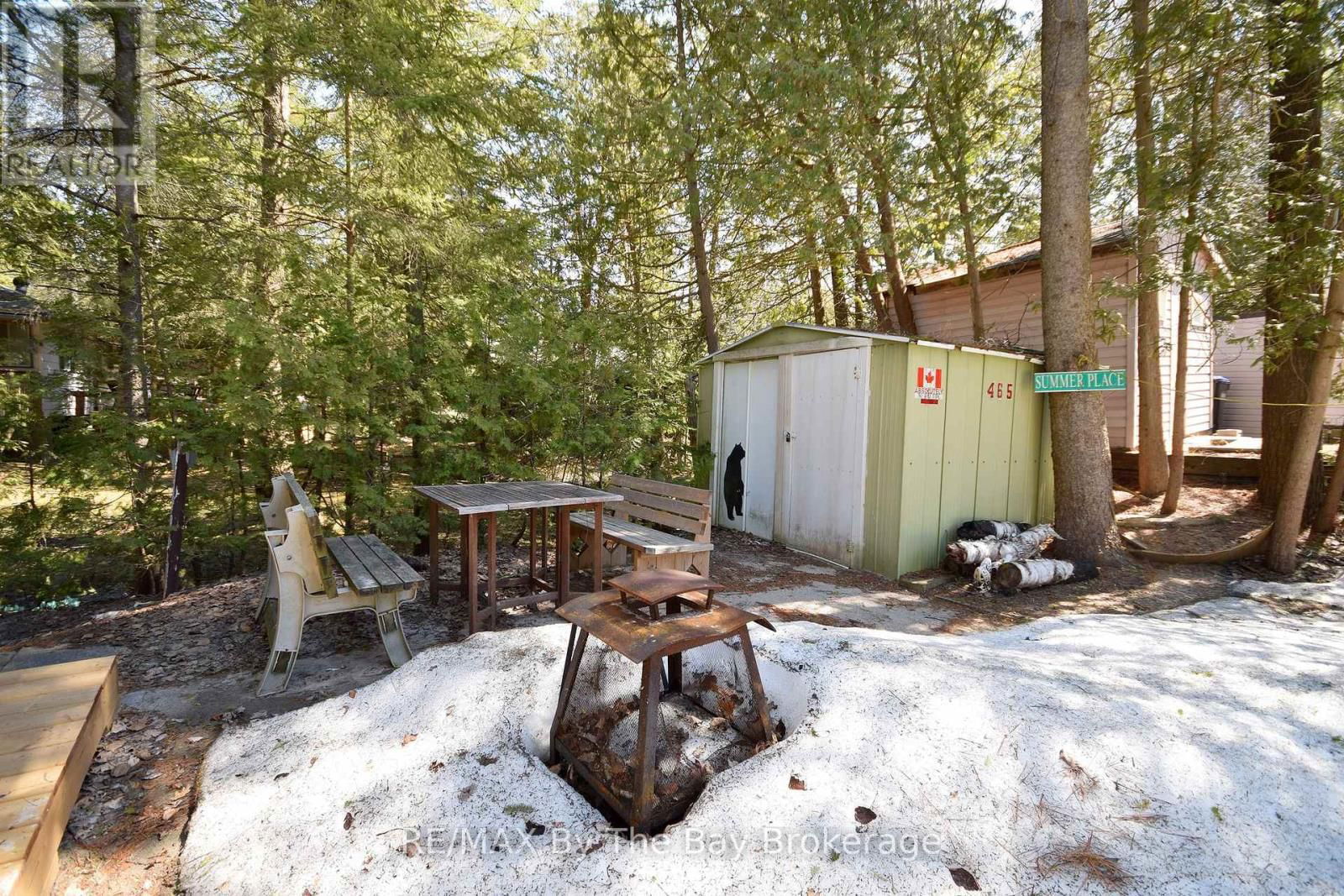 465 BLUEWATER LANE Image 24