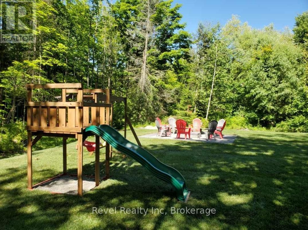 1517 TINY BEACHES ROAD NORTH Image 11