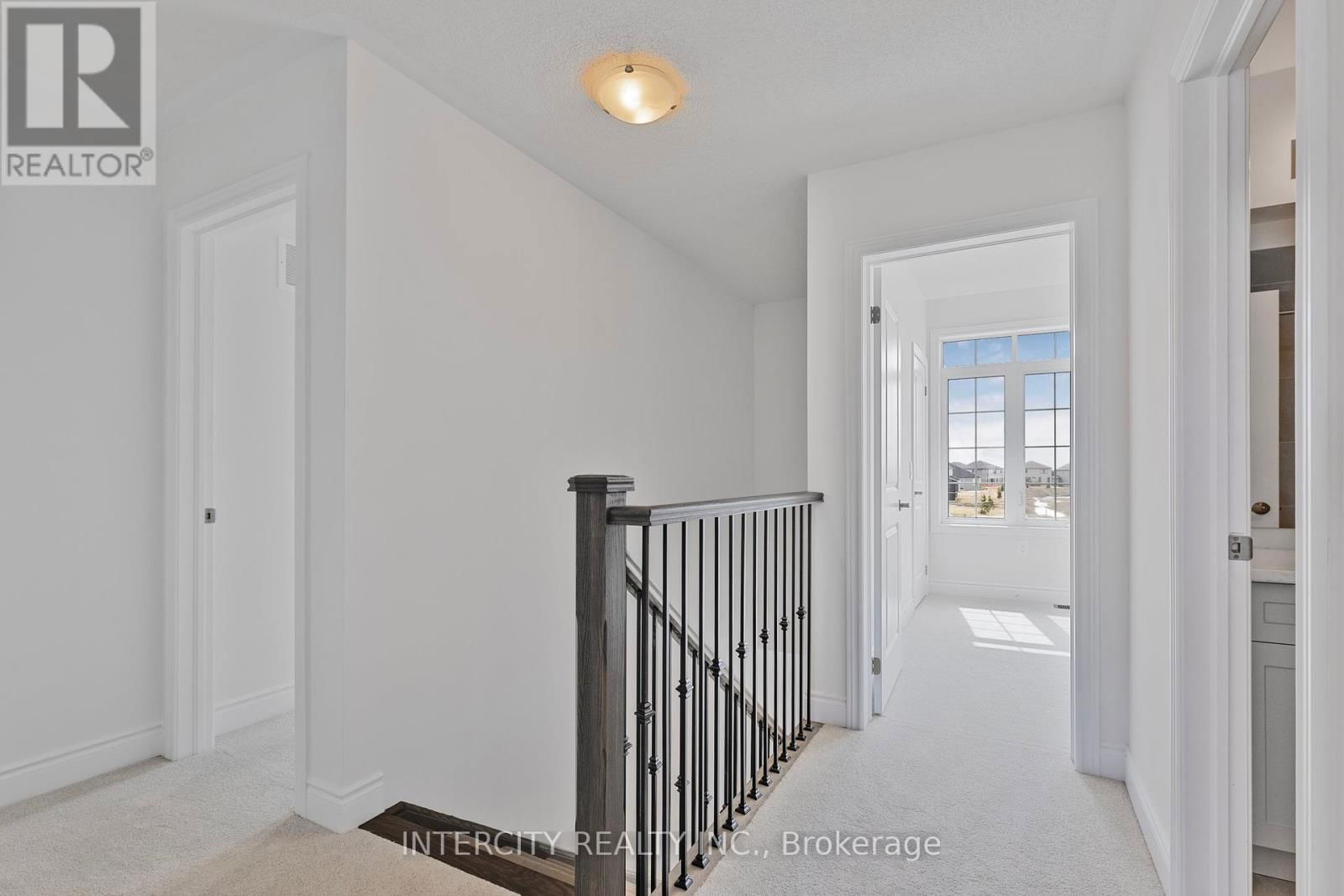 7 AVALON DRIVE Image 26