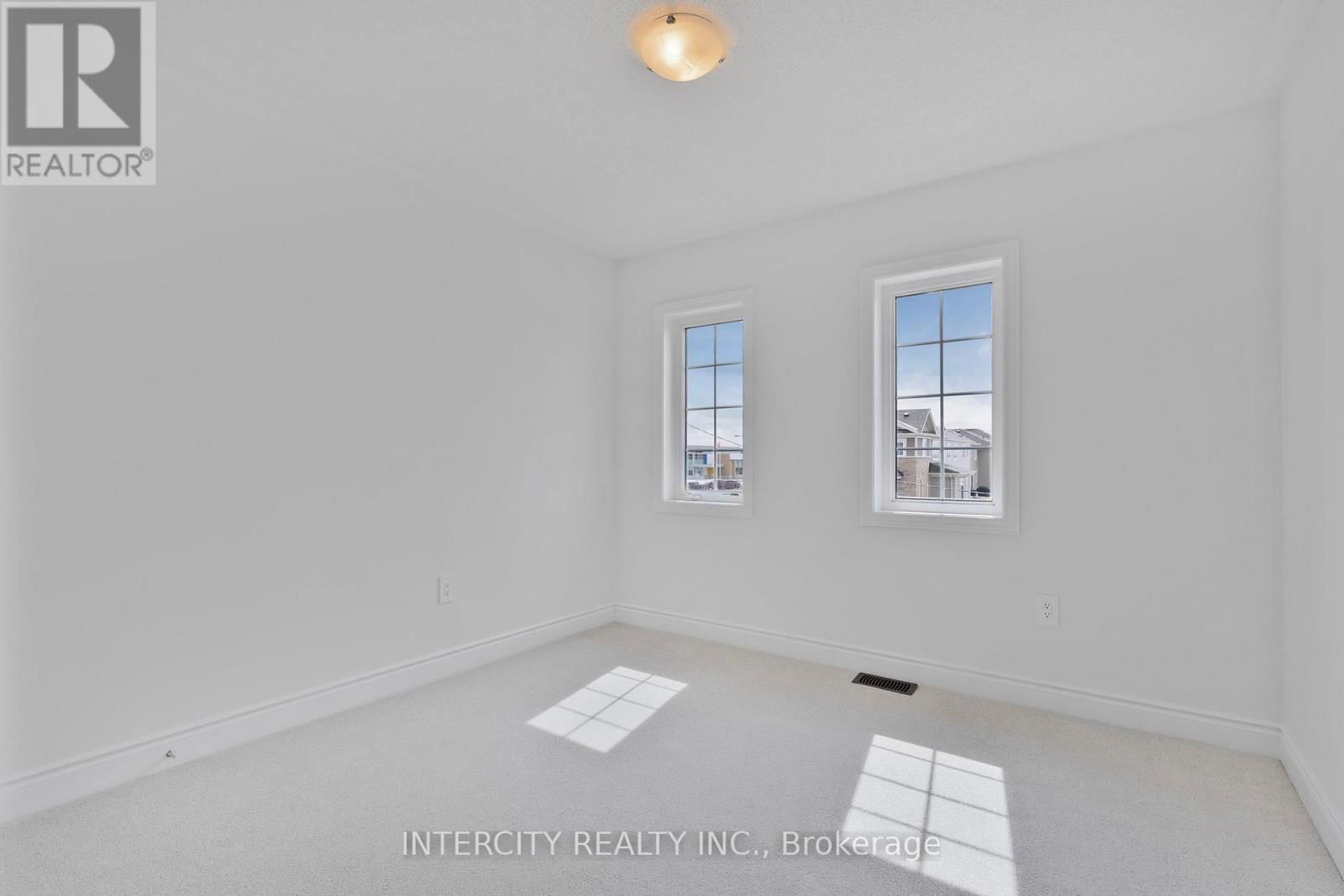 7 AVALON DRIVE Image 29